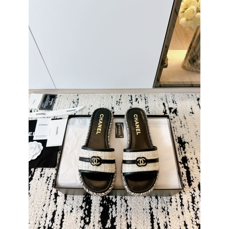 Ch*el slippers